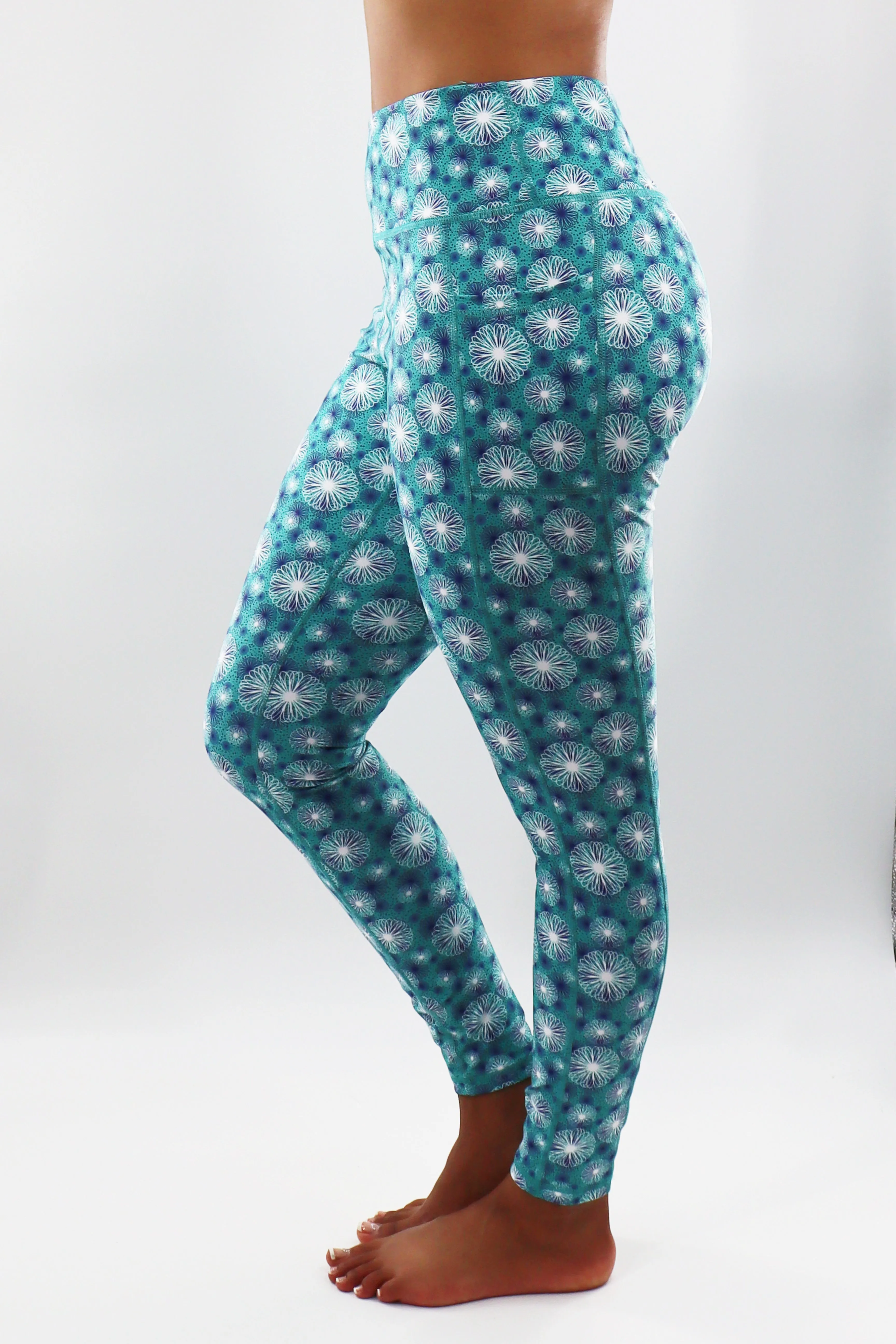3317 - The Bend Perfect Pocket Legging - Teal/White/Navy Stencil Print -FINAL SALE