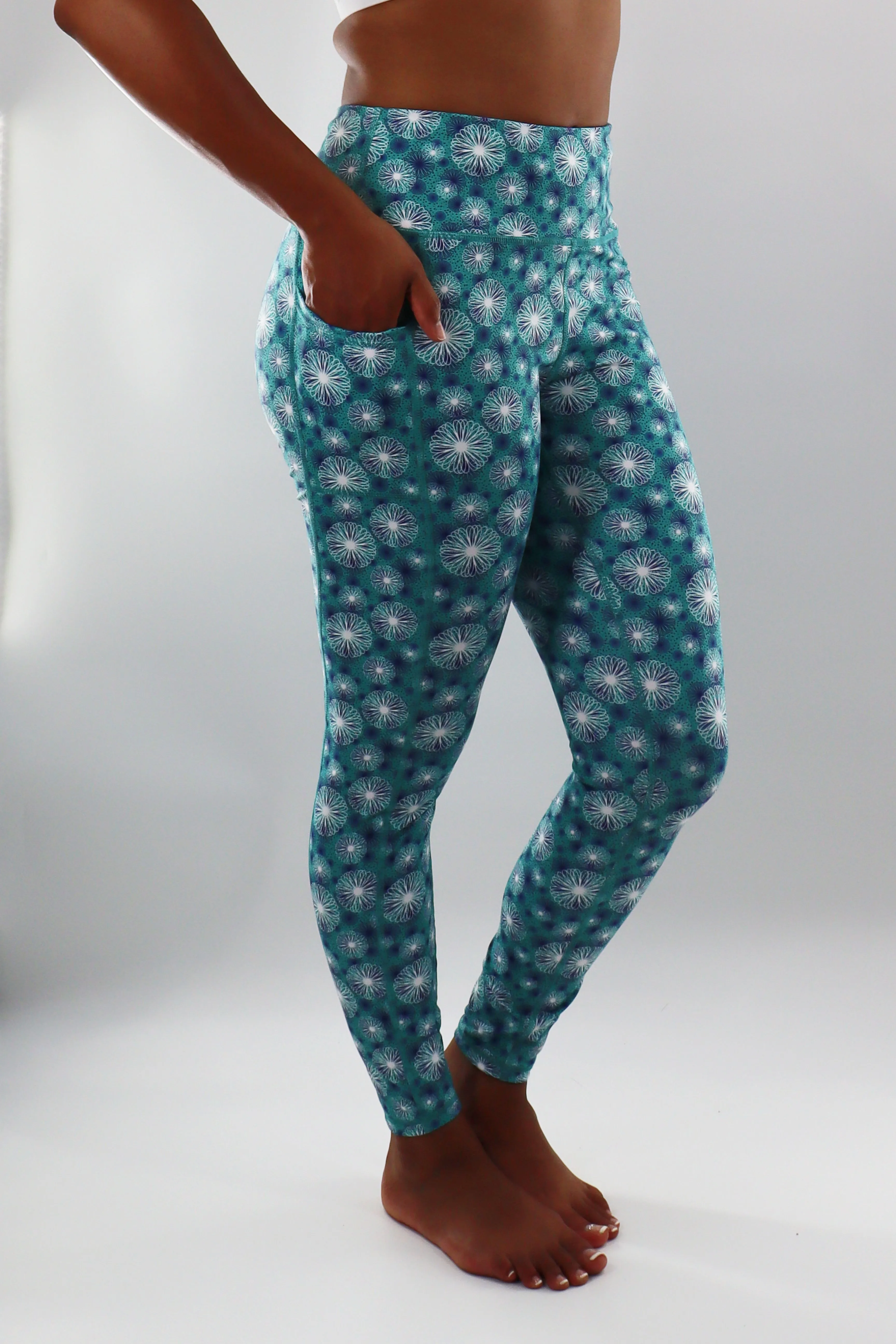 3317 - The Bend Perfect Pocket Legging - Teal/White/Navy Stencil Print -FINAL SALE