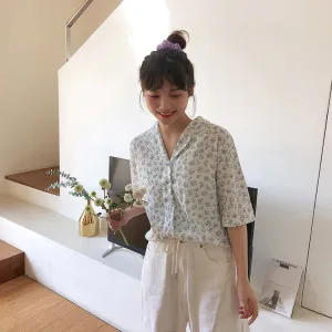 Fresh Floral V-Neck Loose Shirt