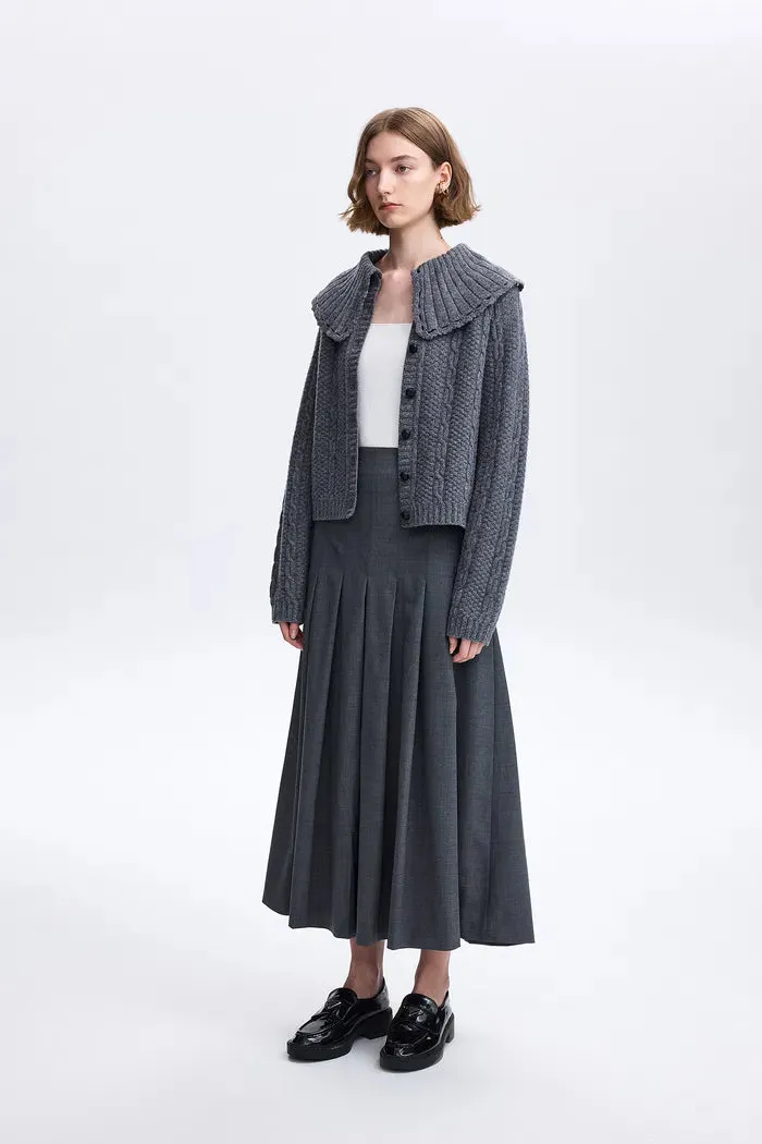 Magdalena Detachable Collar Cardigan in Wool Knit