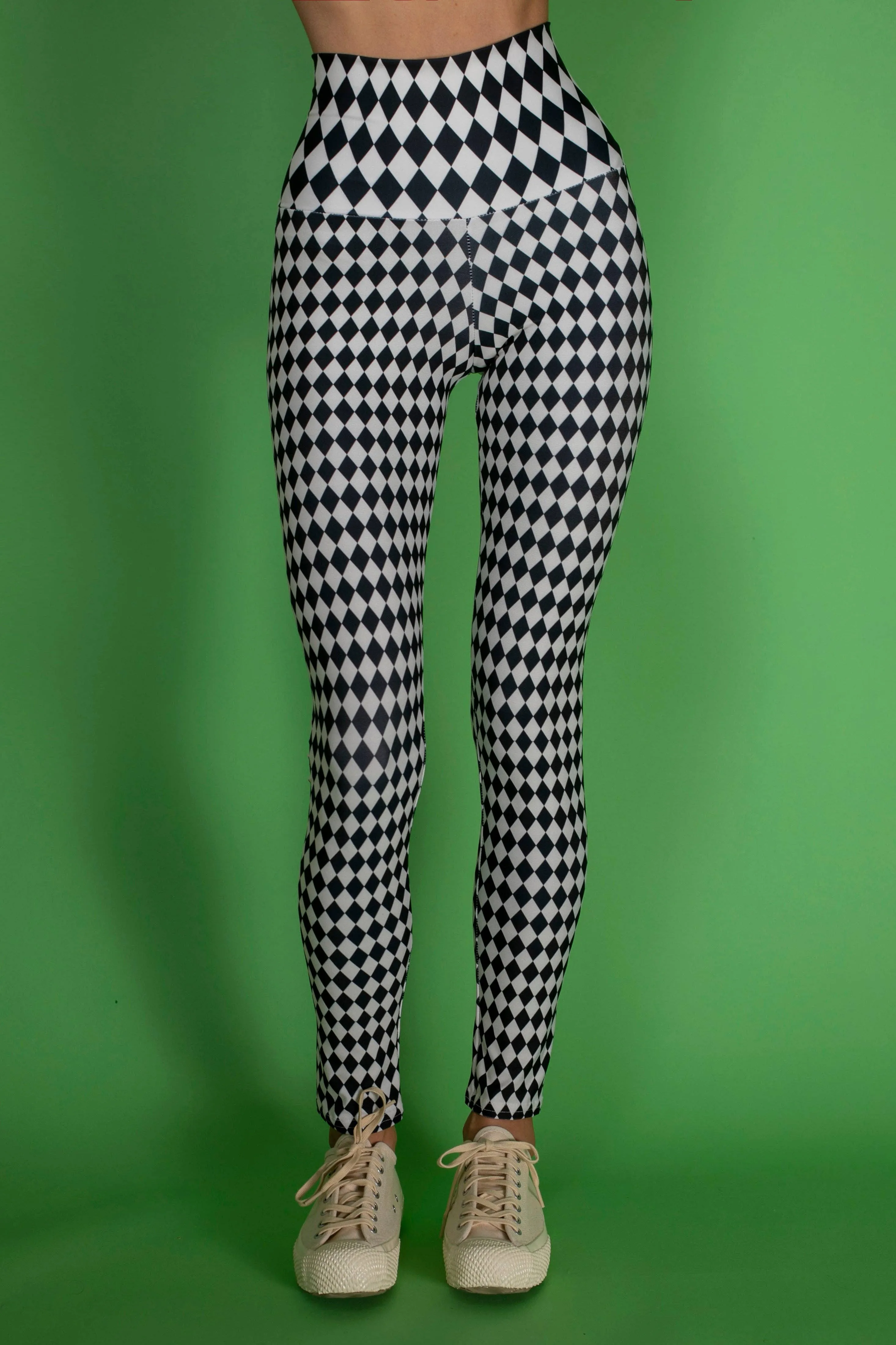 NUVULA QUEEN CHECKERED BLACK AND WHITE LEGGINGS