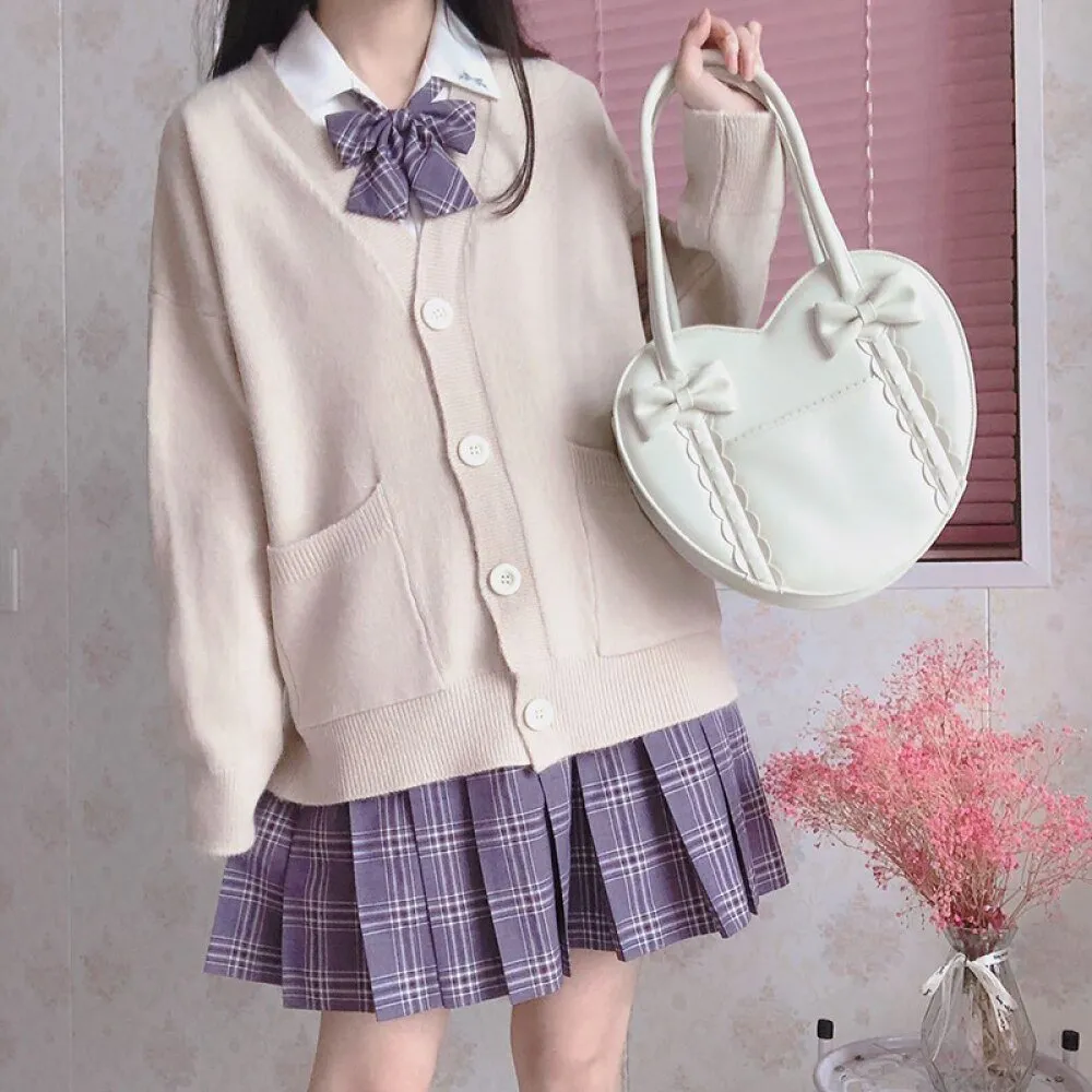 V-neck Knitted Sweater